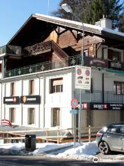 Sport's House Ski Rental