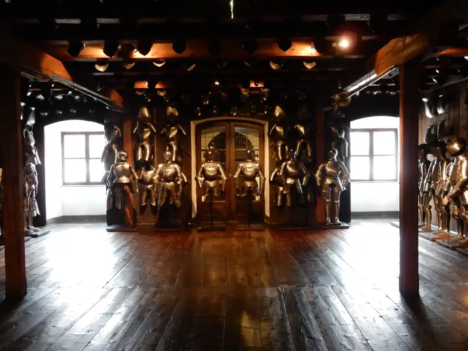 3_Styrian Armory