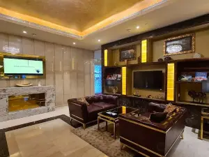 PVR Cinemas Lulu Mall