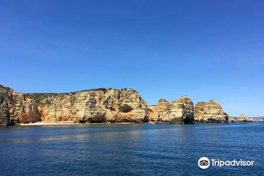 Bom Dia Boat Trips