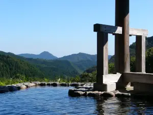 Notoro Onsen Tenku no Yu