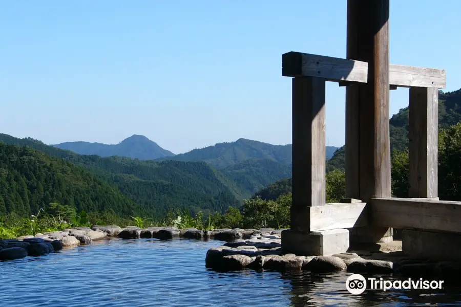 Notoro Onsen Tenku no Yu