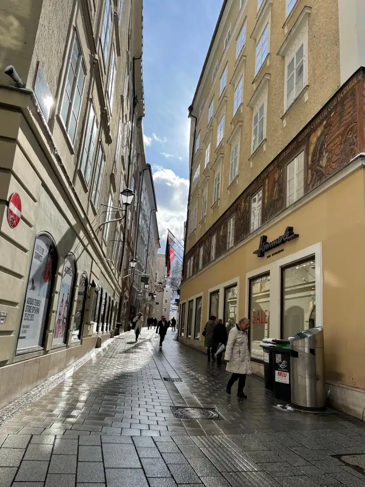 Các khách sạn gần Gstattengasse