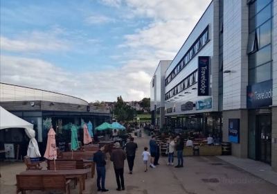 Marine Point Retail And Leisure Park