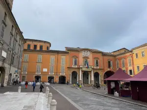 Piazza Camillo Prampolini