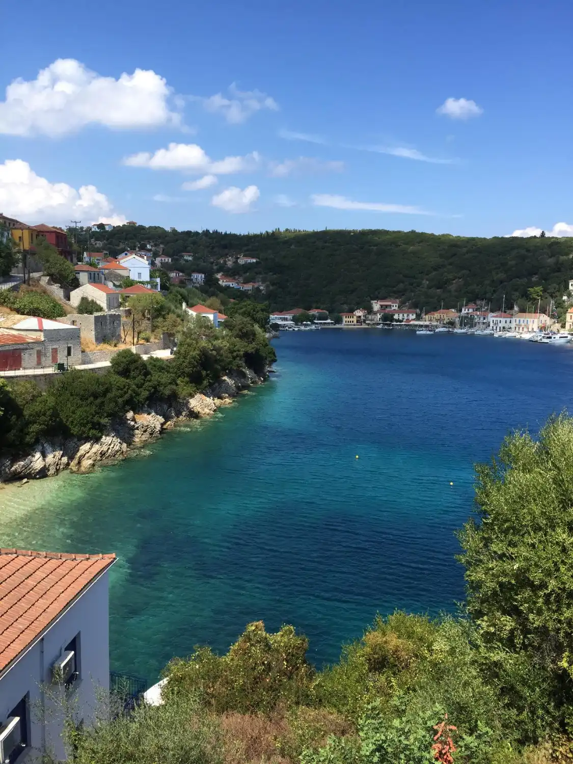 Hotels near Kioni Harbour