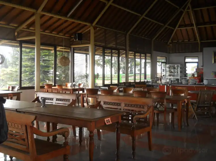 Hotel di Ketep