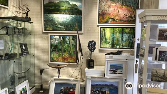 The Whitethorn Gallery