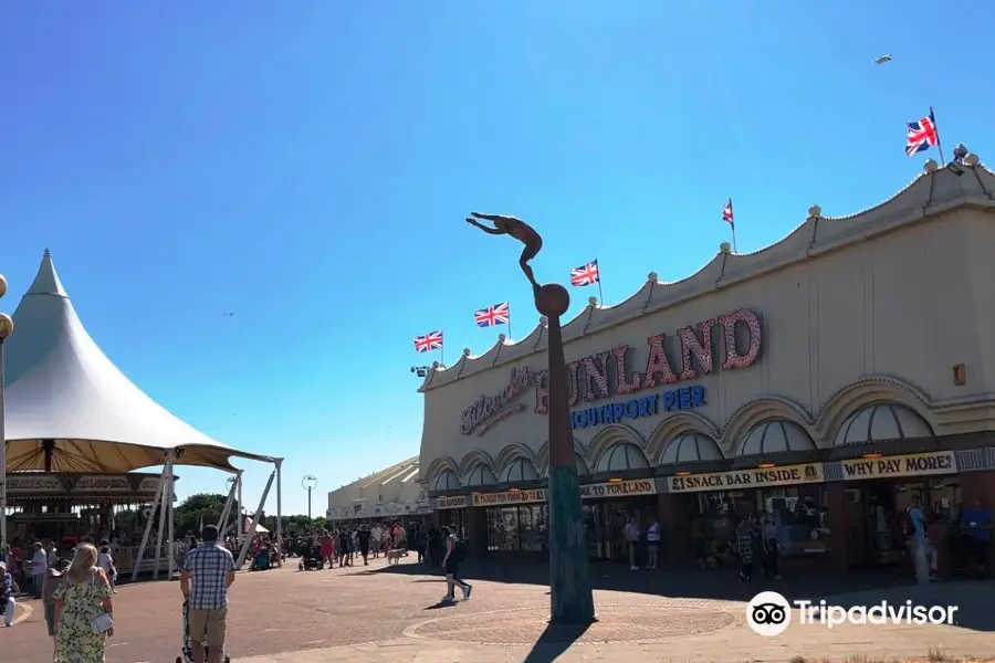 Silcock's Funland & Pier