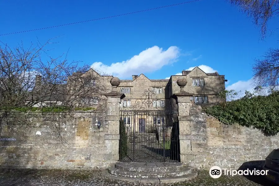 Eyam Hall Craft Centre