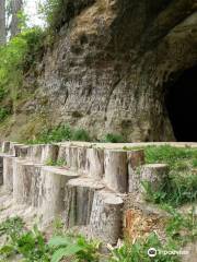 Helme caves