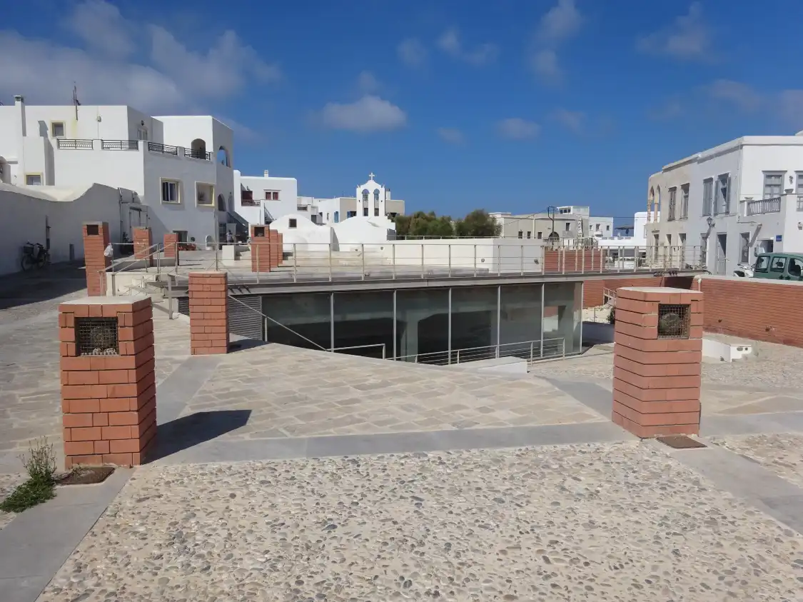 Hotels near Mitropolis On-site Museum