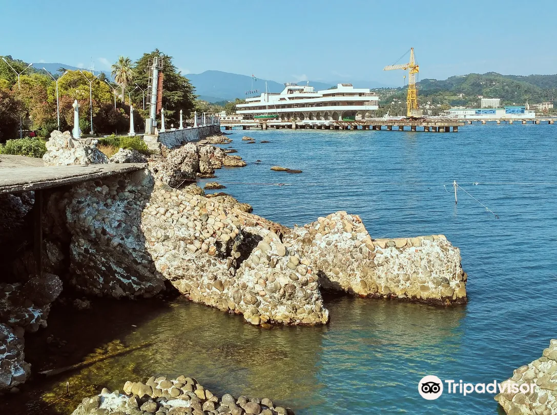 1_Набережная Сухуми