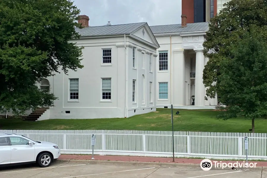 Old State House Museum