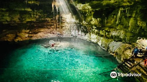 Cenote Xkeken