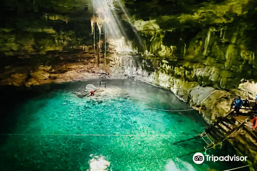 Cenote Xkeken