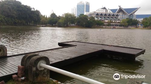 Shah Alam Lake Garden (West)