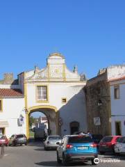 Porta de Avis （Evora）