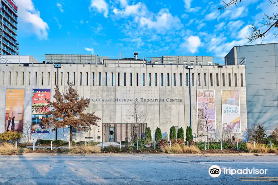 Illinois Holocaust Museum & Education Center