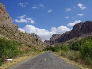 Noravank Gorge