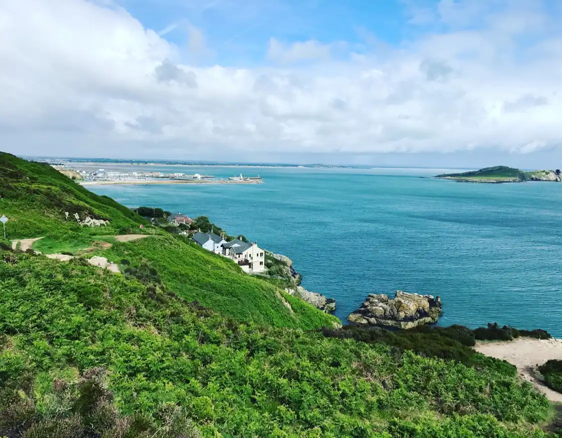 Howth Hills 주변 호텔
