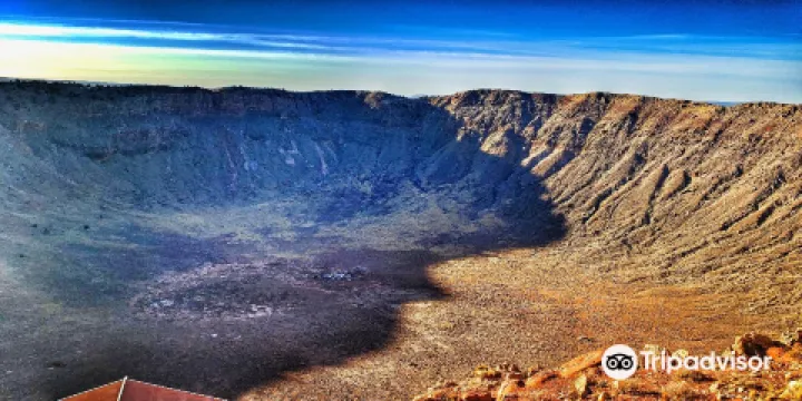 Meteor Crater Visitor Center