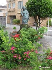 Tokugawa Yoshinobu Residence Trace Monument