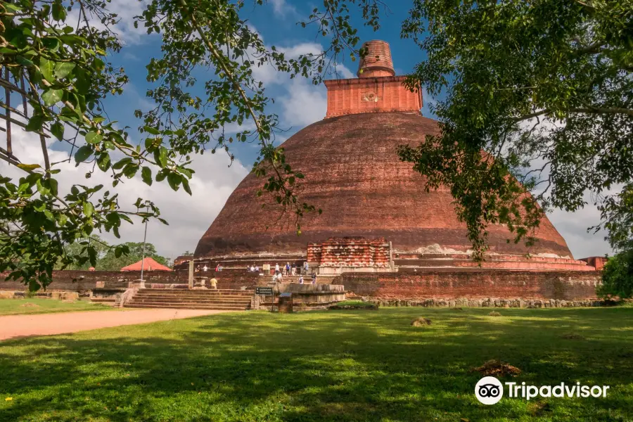 Jethawanaramaya Stupa