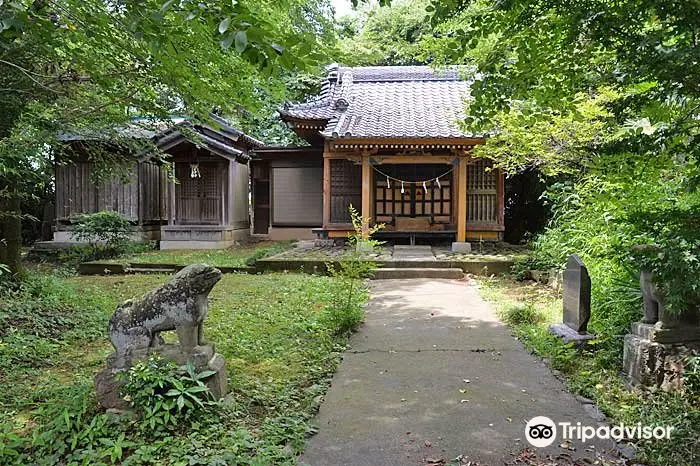 頼政神社(古河城観音寺郭土塁)