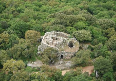 Nuraghe Majori