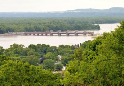 Lock and Dam No. 10