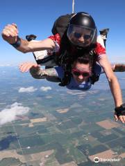 Gateway Skydiving Center - Skydiving in St. Louis