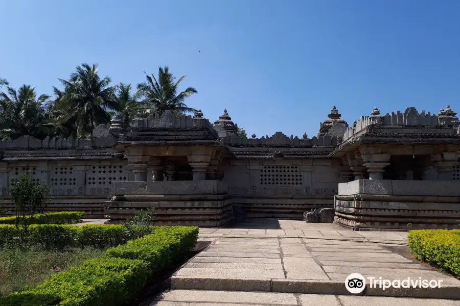 Panchalingeshwara Temple