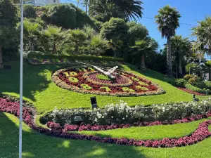 Flower Clock (Reloj de Flores)