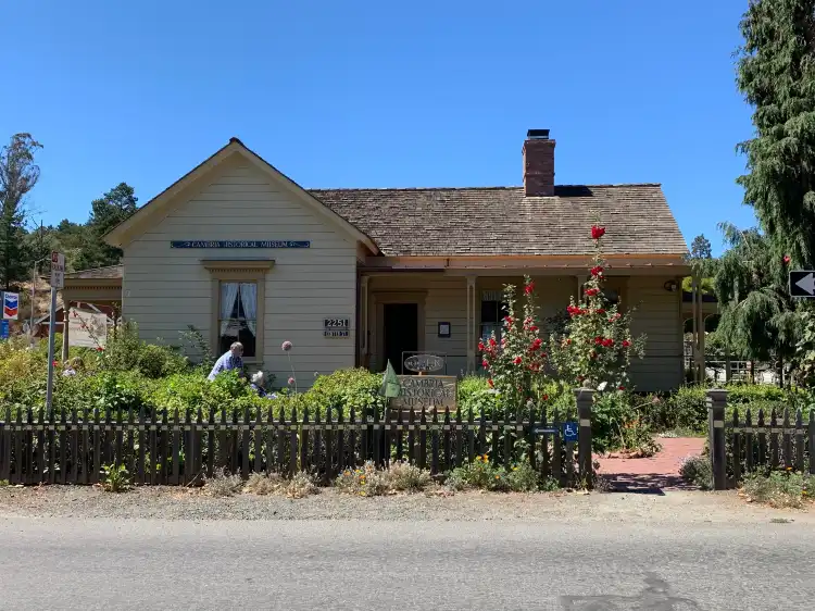 Hotels near Cambria Historical Museum