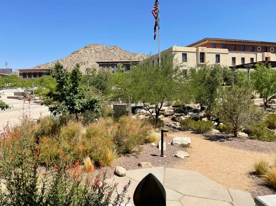 Hotels near Centennial Museum and Chihuahuan Desert Gardens