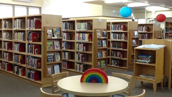 Bibliothèque Publique de Kapuskasing Public Library