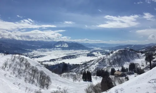 Togari Onsen Ski Resort