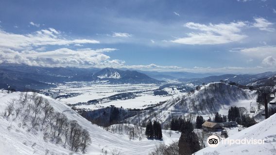 Togari Onsen Ski Resort