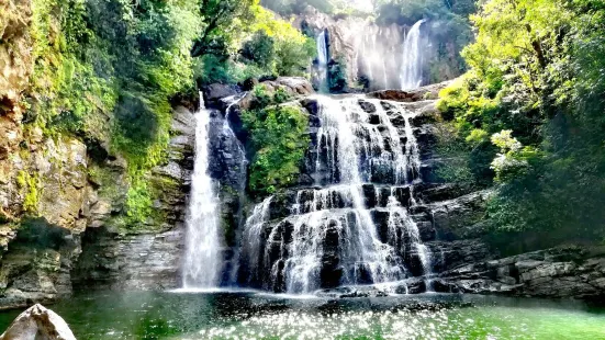 Nauyaca Waterfall Nature Park