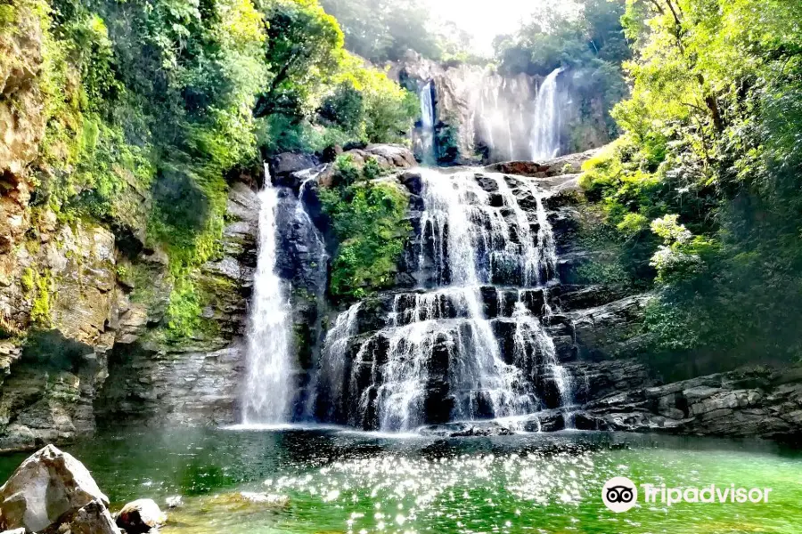 Nauyaca Waterfall Nature Park