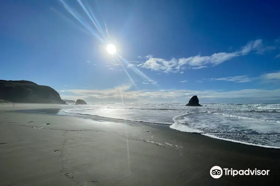 Seaside Creek Beach