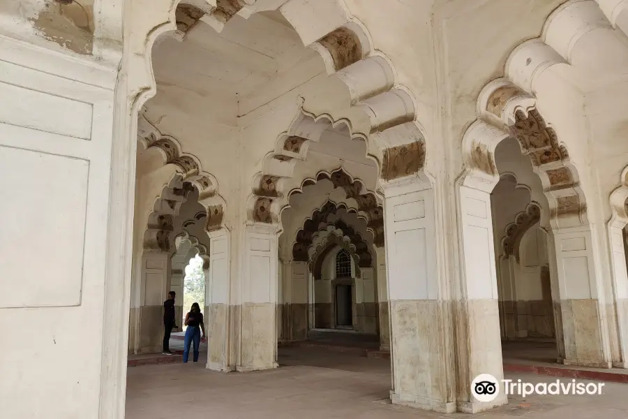 Mumtaz Mahal (Jewel Palace)