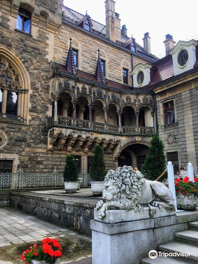Schloss Moschen