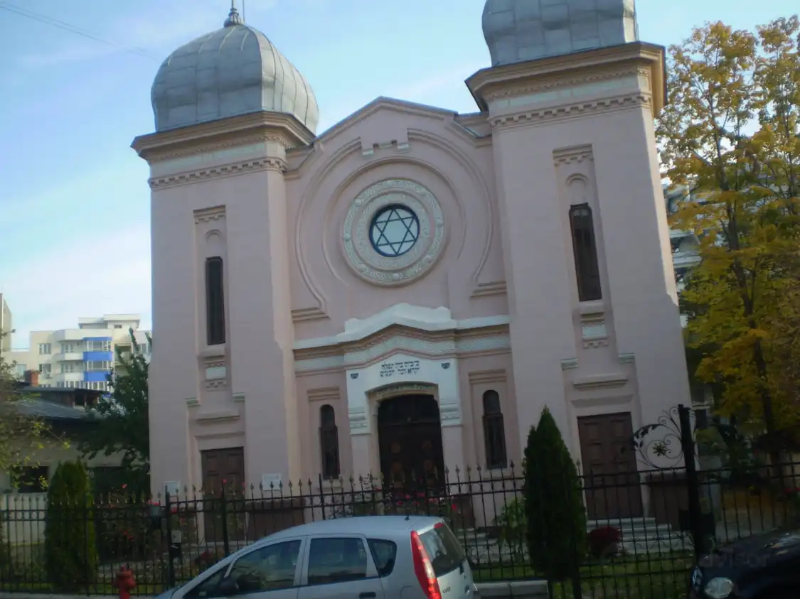 Hotels near Marea Sinagoga