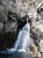 Bureau des Moniteurs des Gardons - Canyoning, Via-Ferrata, Spéléo...