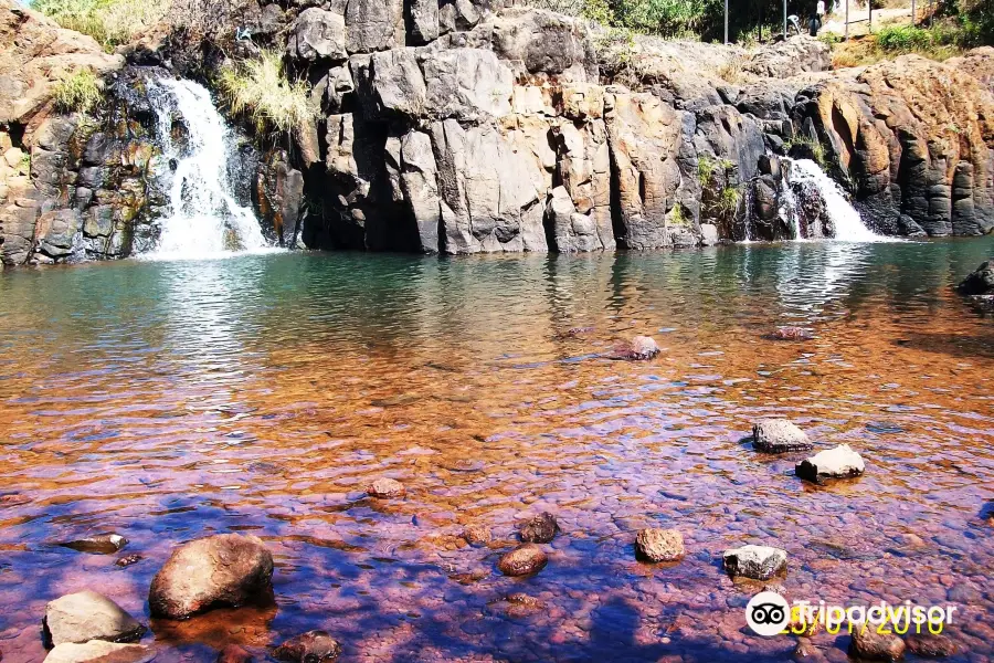 Lingmala Waterfall