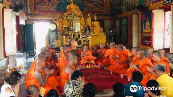 Wat Bang Phli Noi