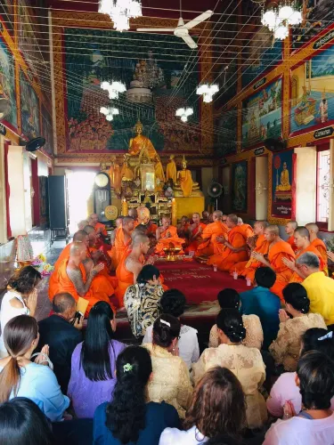 Wat Bang Phli Noi