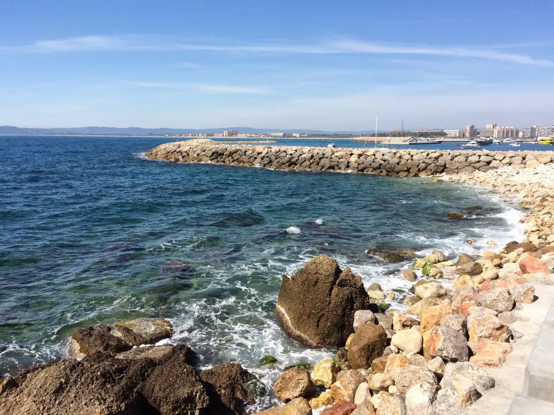 Hotels near Platja de l'Estartit